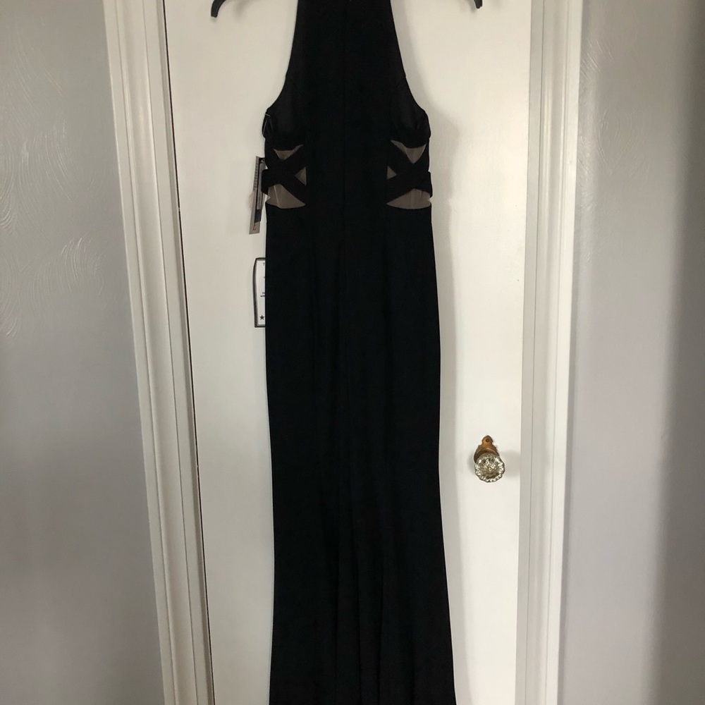 Xscape halter gown 4P